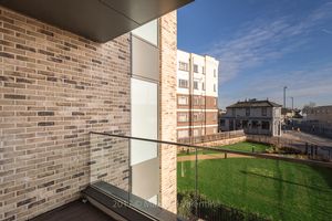 Photo 10- click for photo gallery